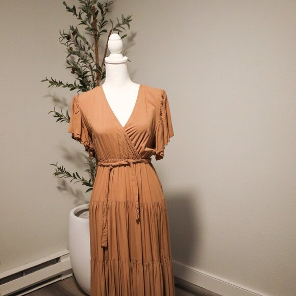 "Petal & Pup" Tan Flowy Dress Barker Dress Small - Picture 1 of 8